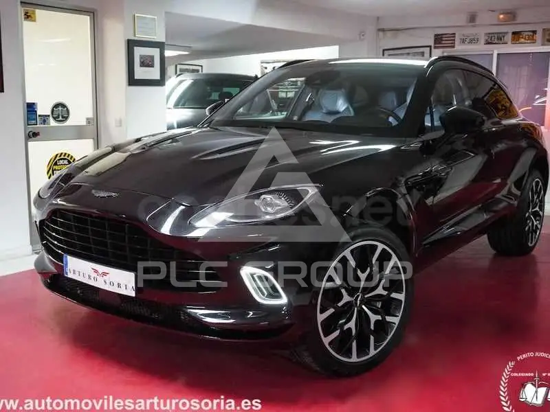 2021 Aston Martin DBX