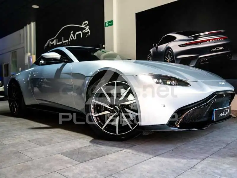 2021 Aston Martin Vantage