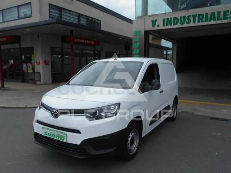 2021 Toyota 