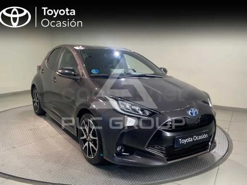 2021 Toyota YARIS