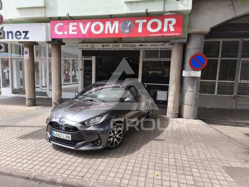 2021 Toyota YARIS