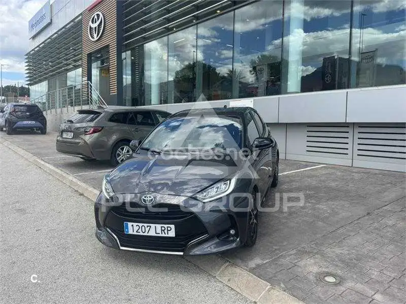 2021 Toyota YARIS