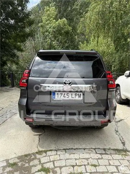 2021 Toyota LAND CRUISER