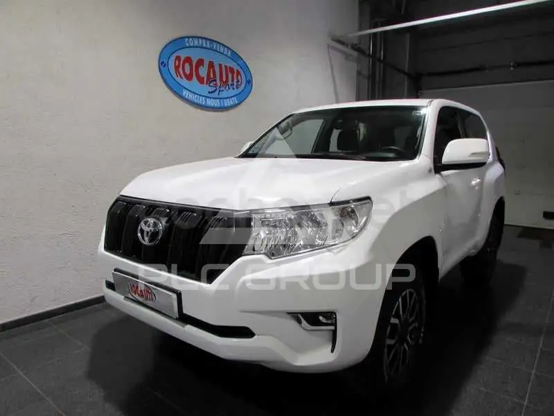 2021 Toyota LAND CRUISER