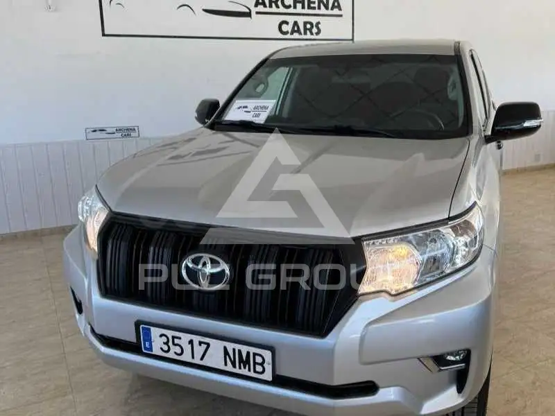 2021 Toyota LAND CRUISER