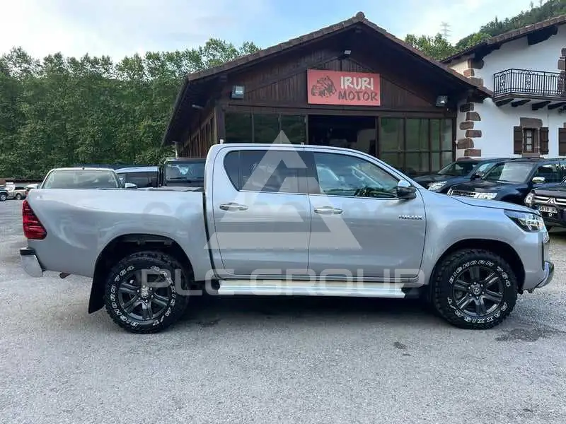 2021 Toyota Hilux