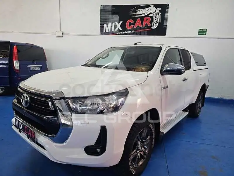 2021 Toyota Hilux