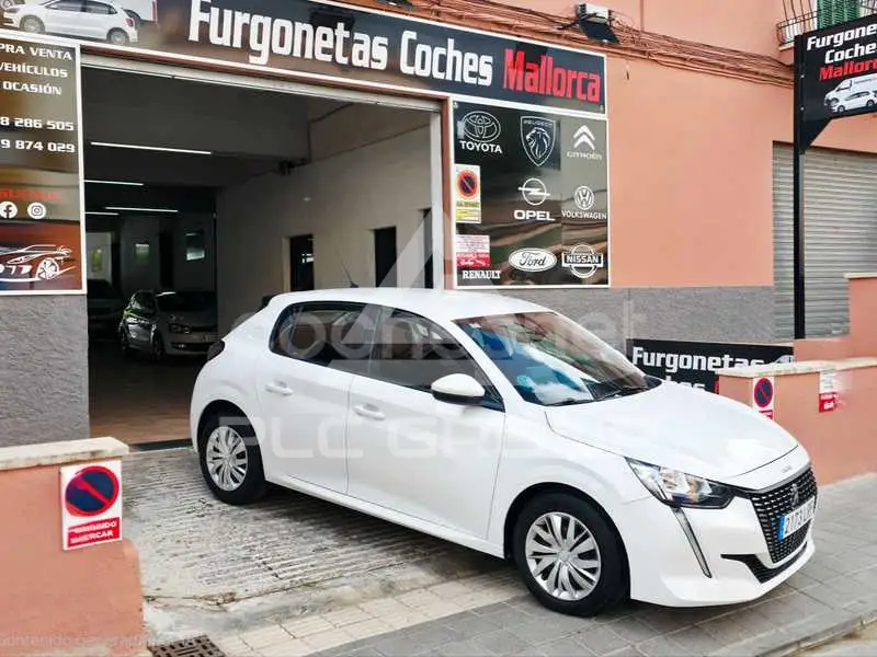 2021 Peugeot 208