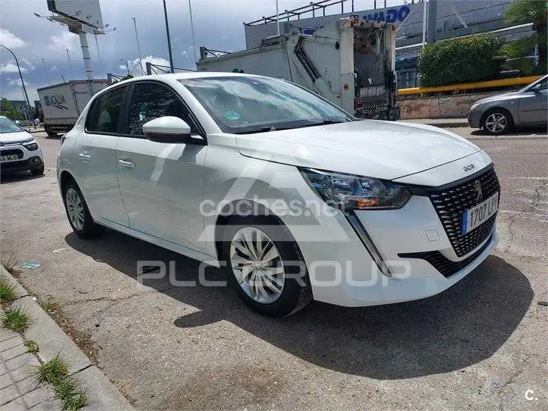 2021 Peugeot 208