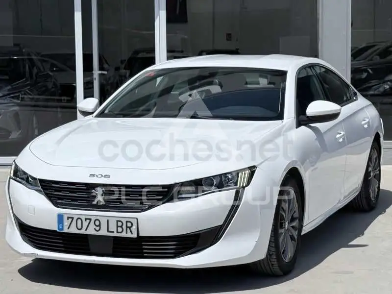 2021 Peugeot 5008