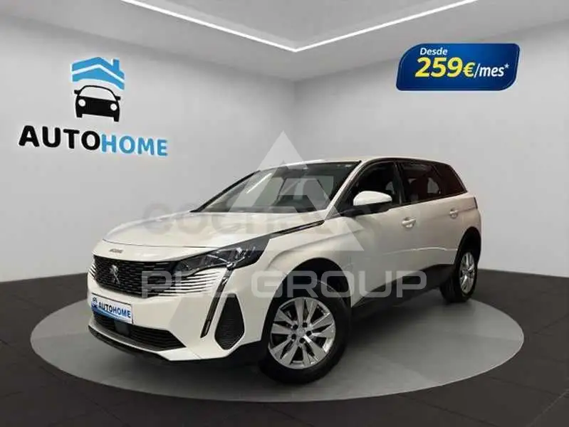 2021 Peugeot 5008