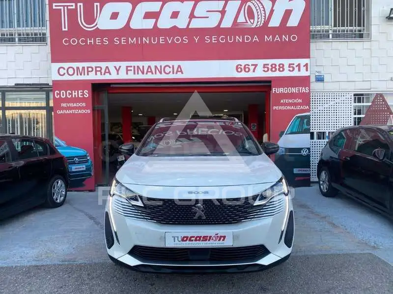 2021 Peugeot 5008