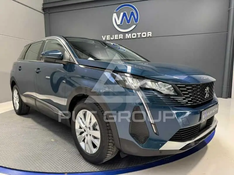 2021 Peugeot 5008