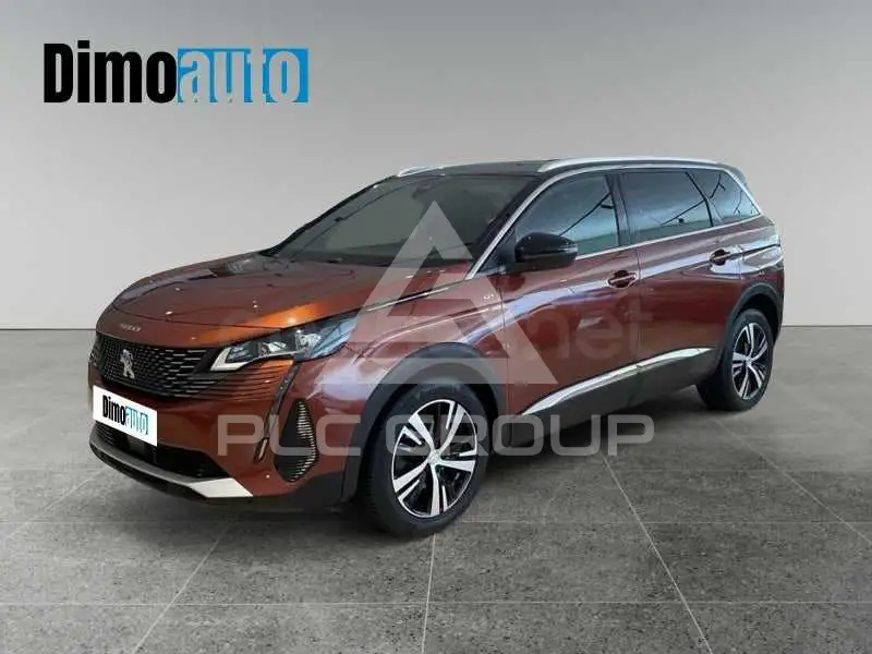 2021 Peugeot 5008