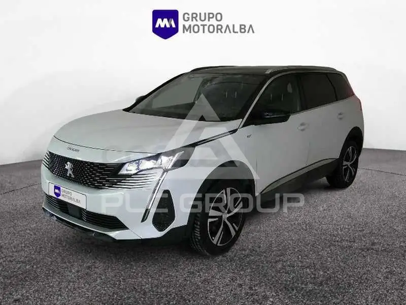 2021 Peugeot 5008