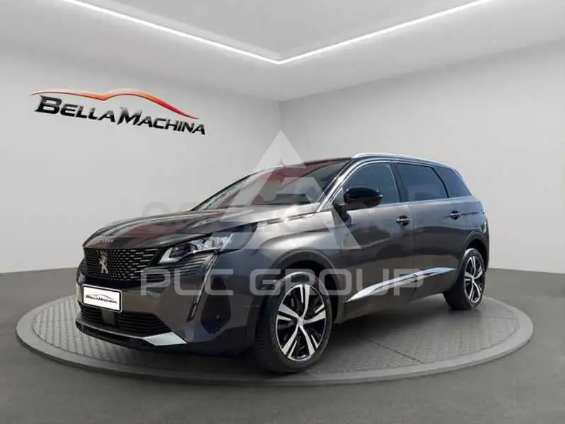 2021 Peugeot 5008