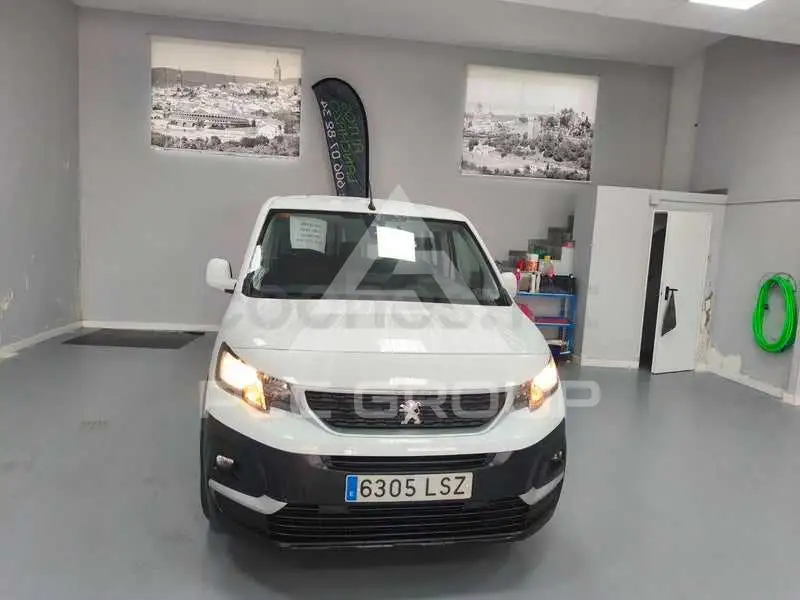 2021 Peugeot Rifter