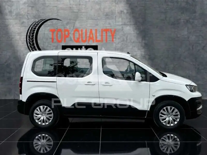 2021 Peugeot Rifter