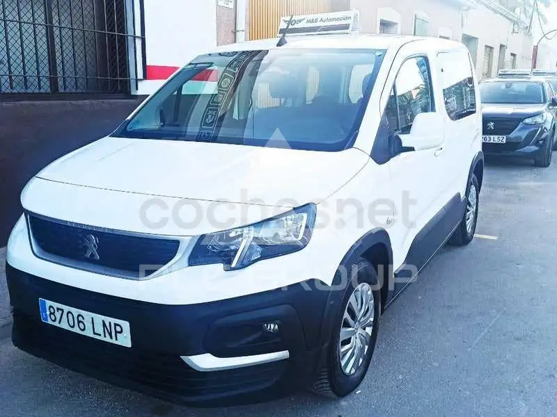 2021 Peugeot Rifter