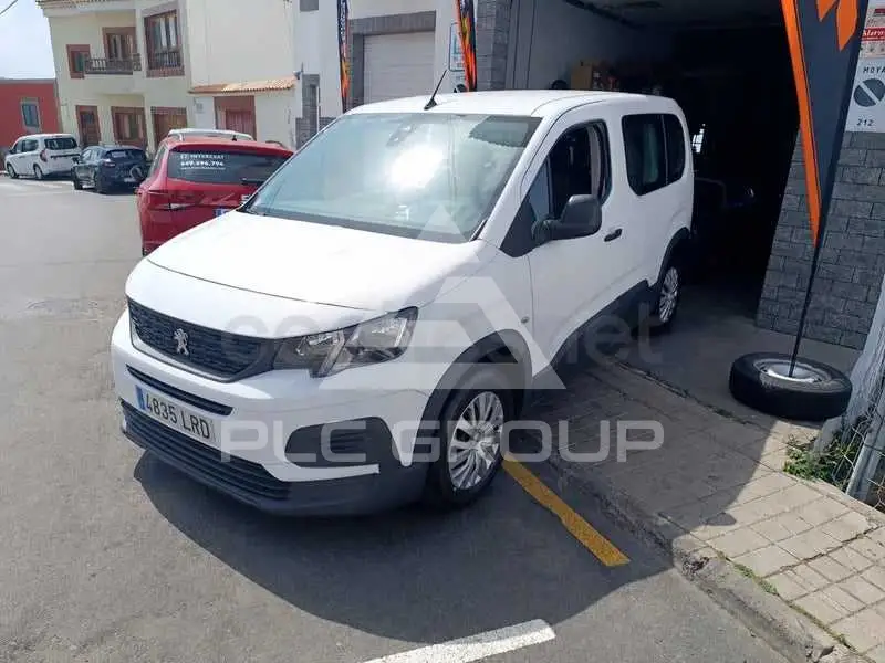 2021 Peugeot Rifter