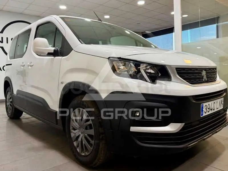 2021 Peugeot Rifter