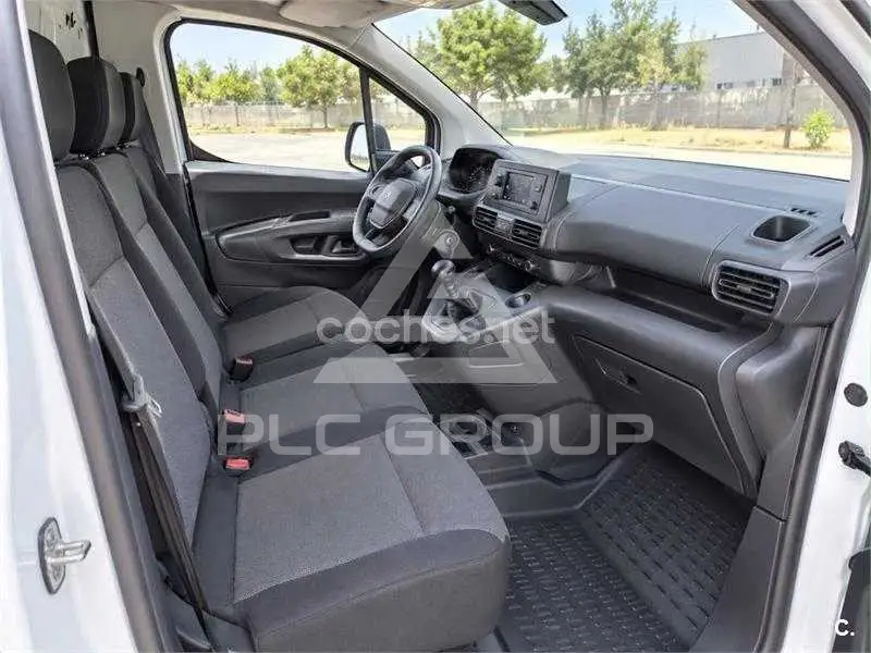 2021 Peugeot Rifter