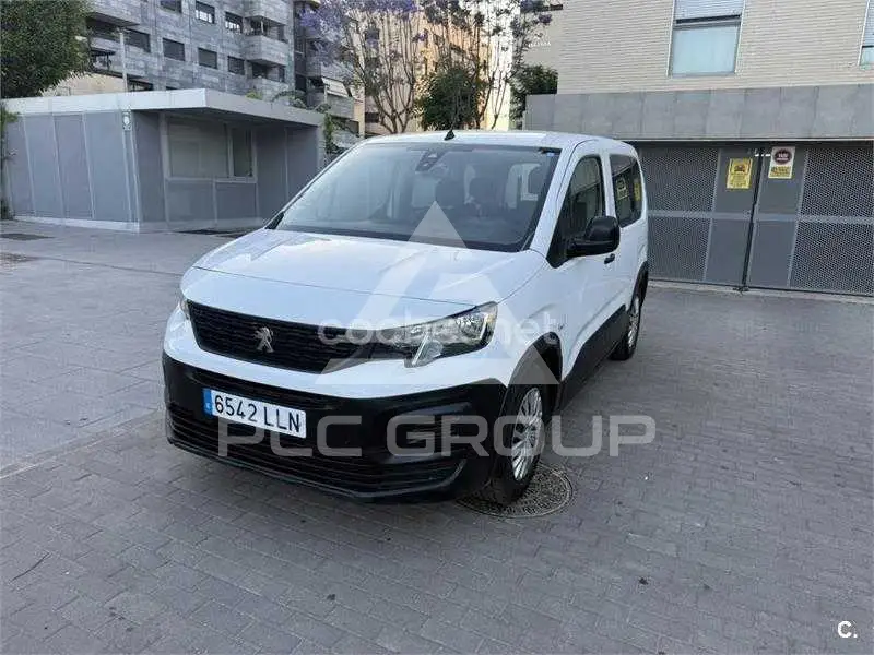 2021 Peugeot Rifter