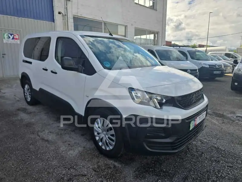 2021 Peugeot Rifter