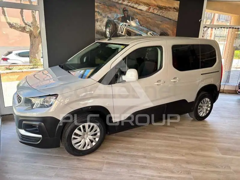 2021 Peugeot Rifter