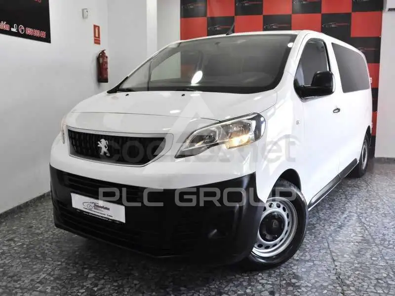 2021 Peugeot Traveller