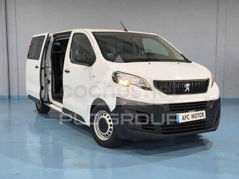 2021 Peugeot Traveller