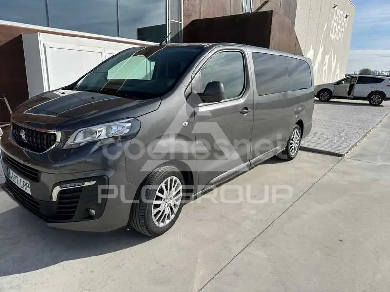 2021 Peugeot Traveller