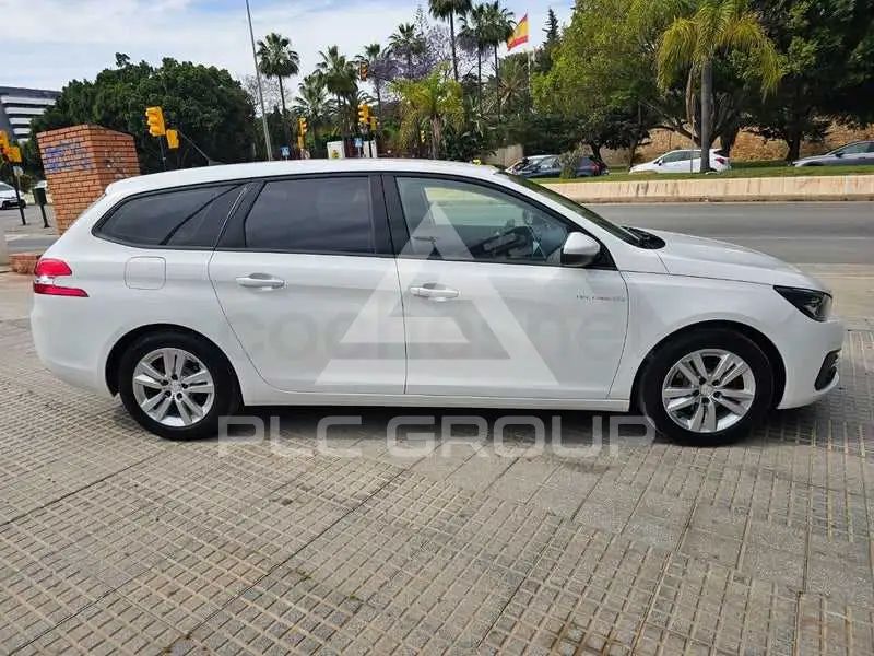 2021 Peugeot 308