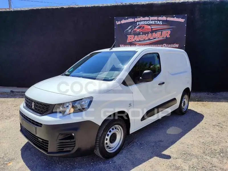 2021 Peugeot Partner