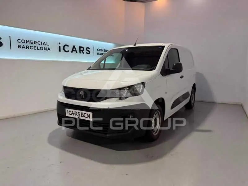 2021 Peugeot Partner
