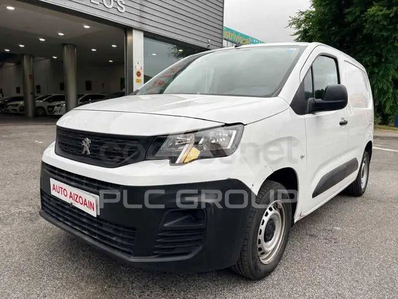 2021 Peugeot Partner