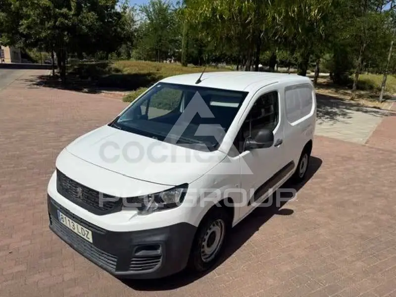 2021 Peugeot Partner