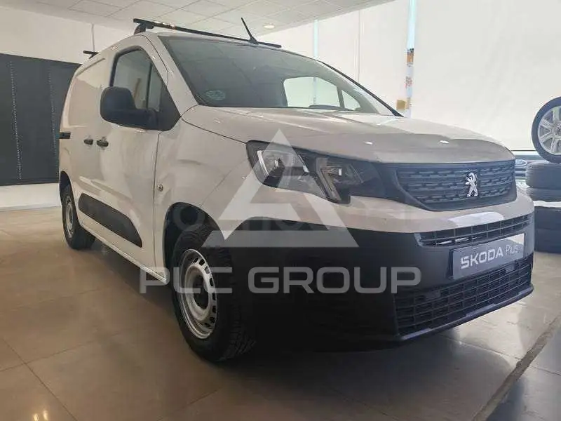 2021 Peugeot Partner