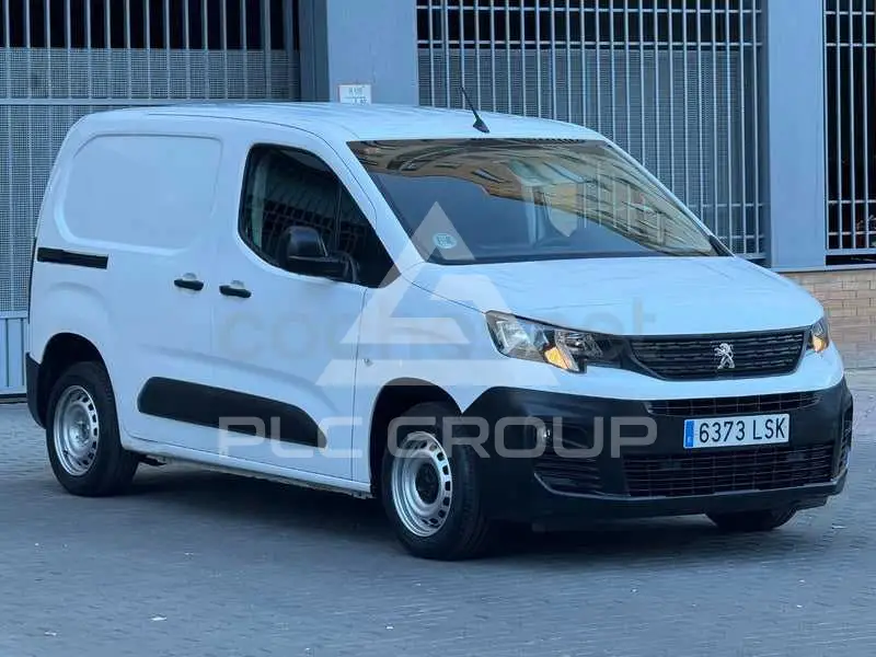 2021 Peugeot Partner