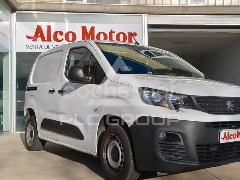2021 Peugeot Partner