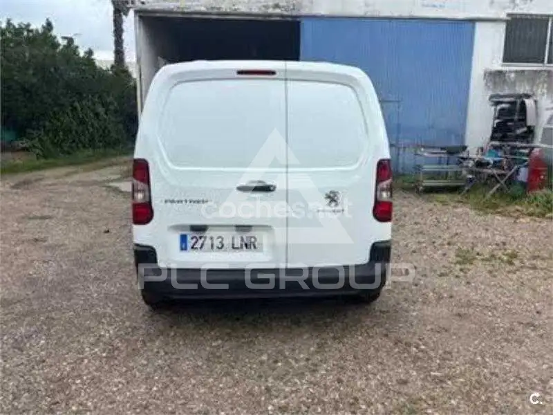 2021 Peugeot Partner
