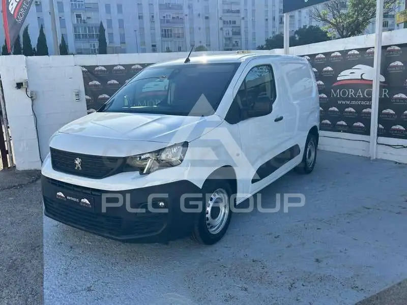 2021 Peugeot Partner