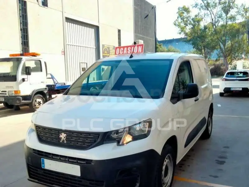 2021 Peugeot Partner