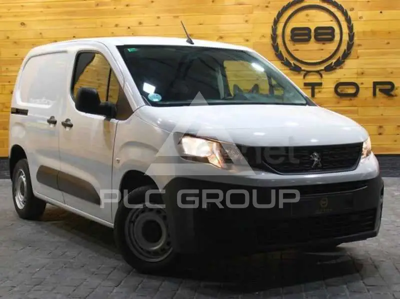 2021 Peugeot Partner