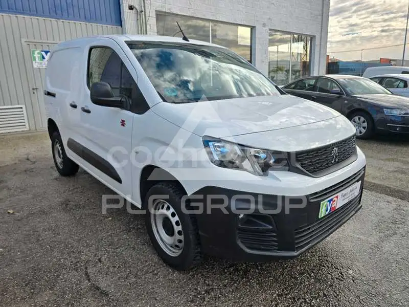 2021 Peugeot Partner