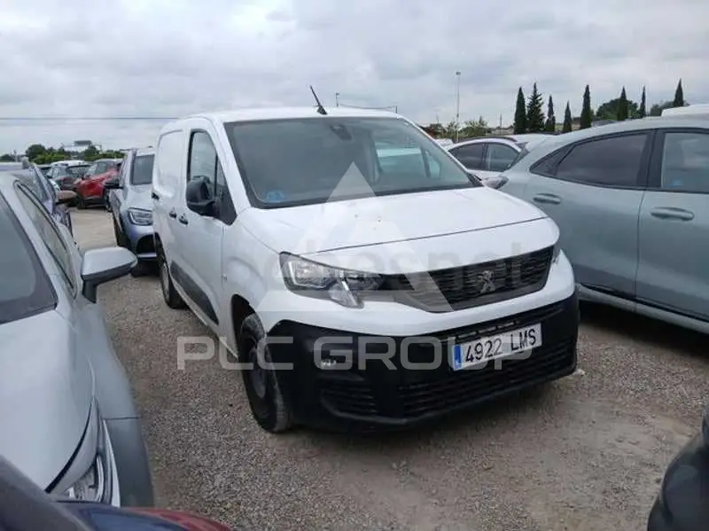 2021 Peugeot Partner