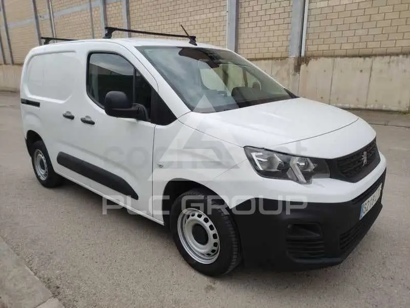 2021 Peugeot Partner