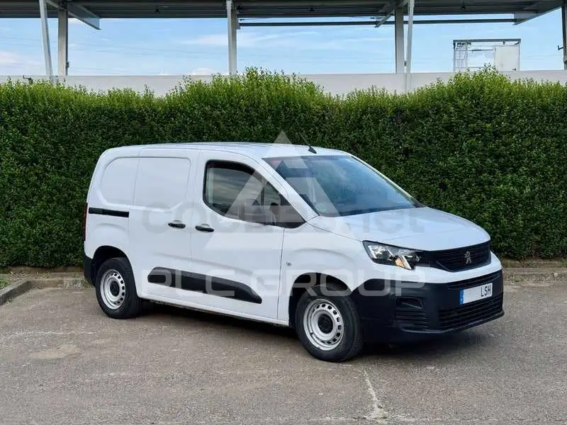 2021 Peugeot Partner
