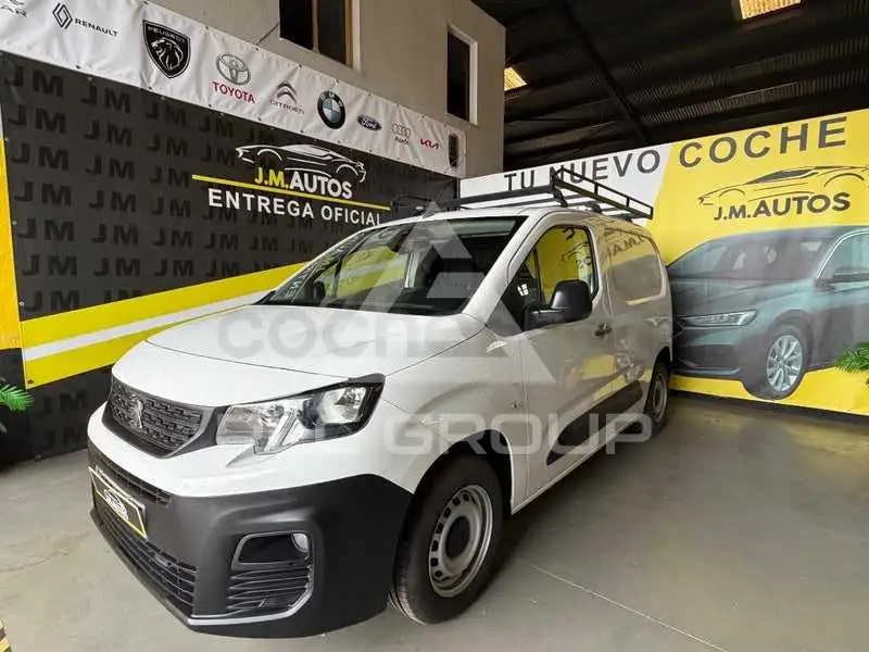 2021 Peugeot Partner