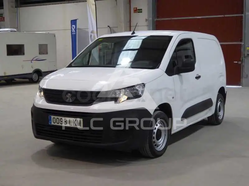 2021 Peugeot Partner